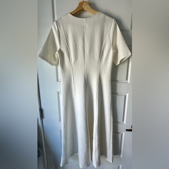 Banana Republic White Seamed Scuba Midi Dress NWT Size Medium - Picture 5 of 10